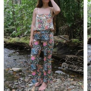 Bohemian cropped flare pants